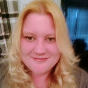 Meet your Posher, Kellie